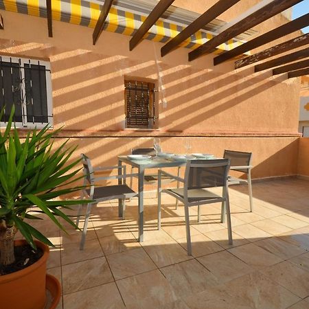 Punta Prima Pleasure With Private Parking In A Gated Community Close To The Beach Торевьиа Экстерьер фото